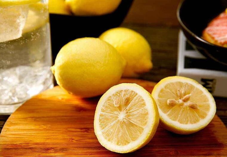 新鮮檸檬可以放冰箱嗎