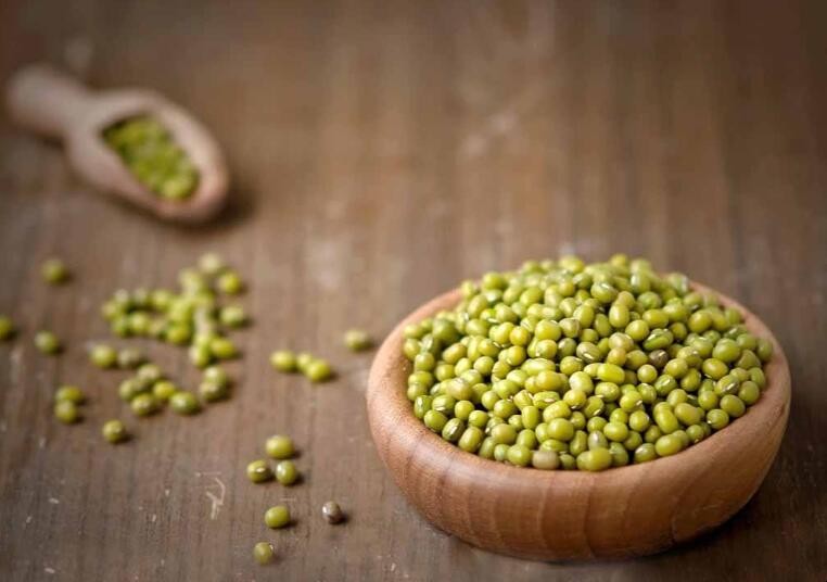綠豆屬於堿性食物嗎