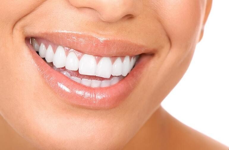 美白牙齒的方法是什麼