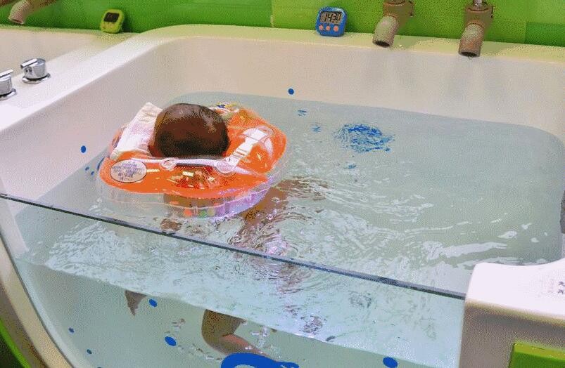 嬰兒遊泳的好處是什麼