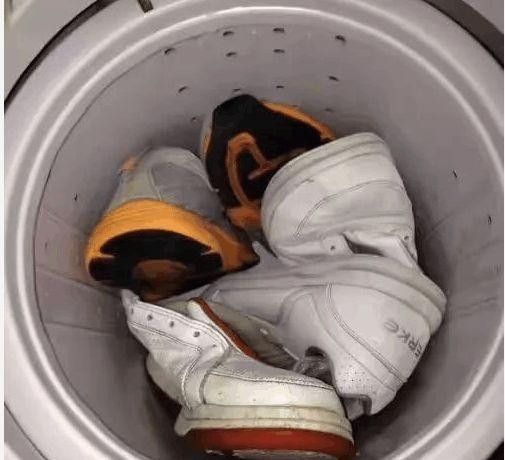 洗衣機可以洗運動鞋嗎