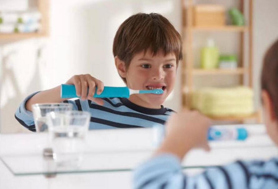 寶寶幾歲開始刷牙