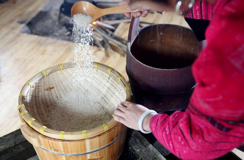 淘米水澆花需要發酵嗎