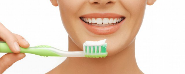 牙刷能放在衛生間嗎 牙刷適不適合放在衛生間