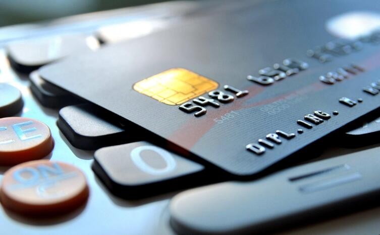 信用卡忘記還款1天會影響征信嗎