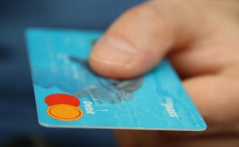 信用卡暫停非櫃面業務是什麼意思