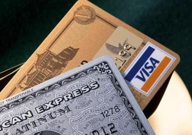 信用卡出賬單的年費能取消嗎