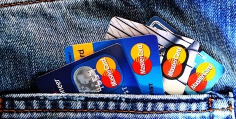 雙幣信用卡和單幣信用卡有什麼區別
