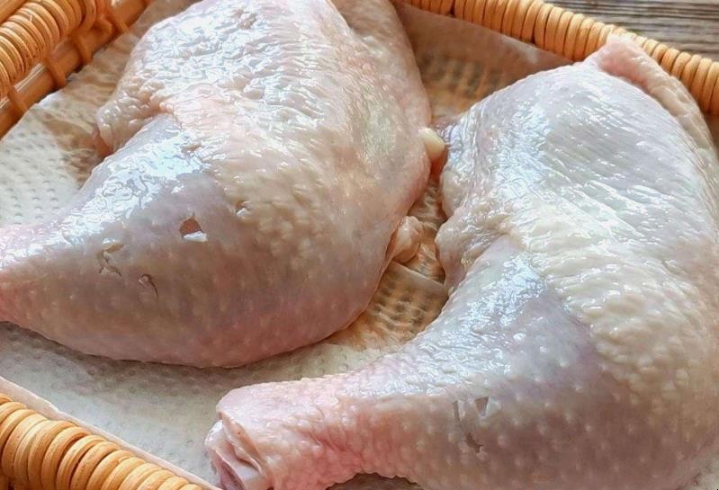 雞肉燉半個小時能熟嗎