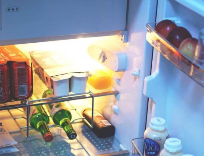 冰箱燈不亮影響制冷嗎