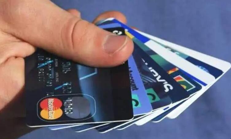 怎樣使用信用卡消費