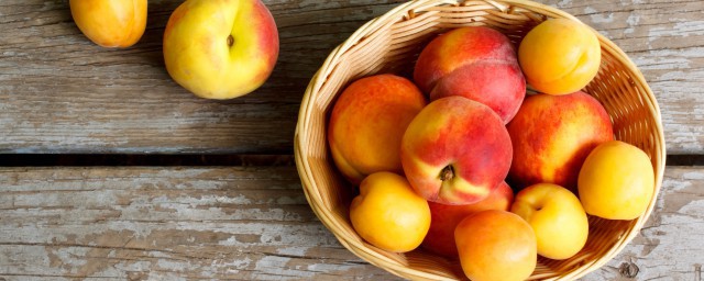 桃子煮熟的功效與作用 桃子煮熟的功效有哪些