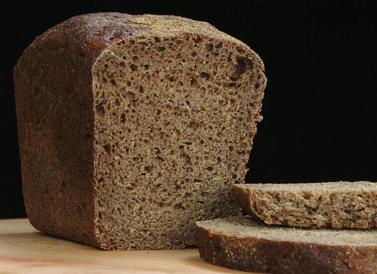 裸麥面包和全麥面包有什麼不同