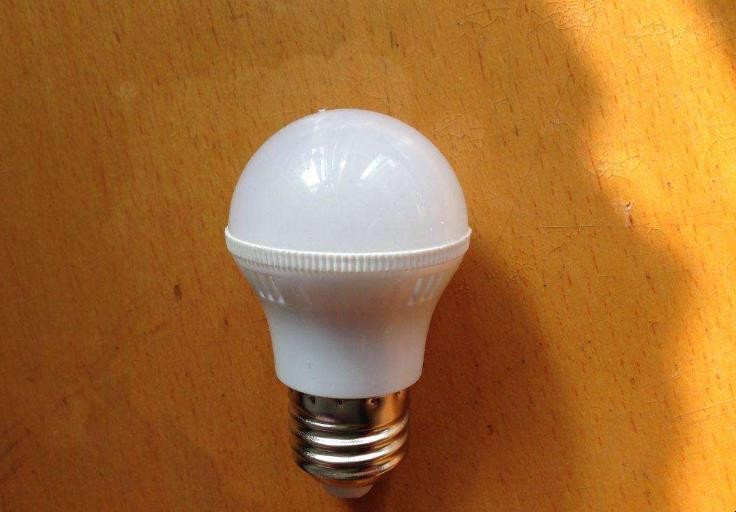 led燈泡電容為什麼會爆