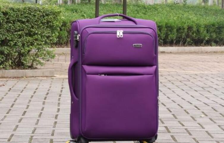 22寸行李箱可以直接登機嗎