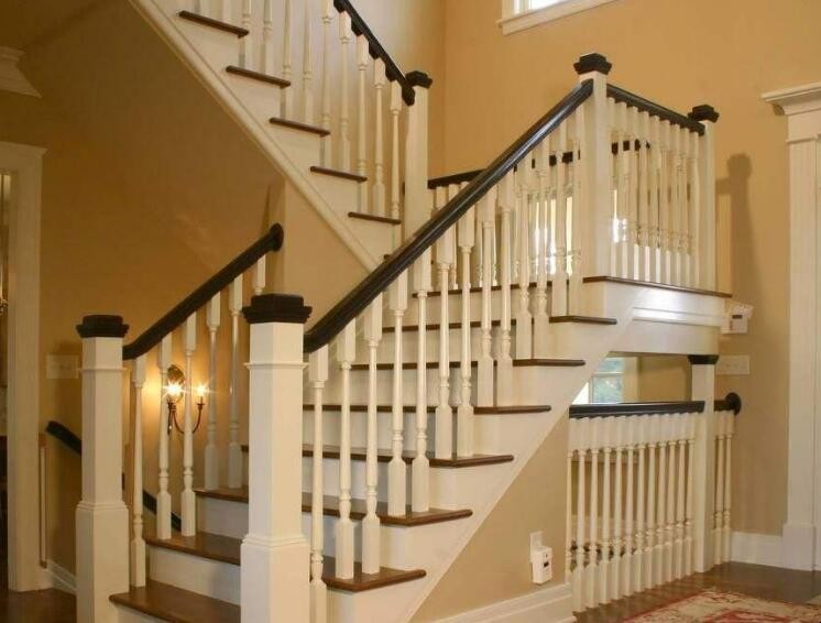 如何選購整體樓梯