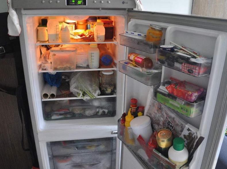 冰箱壓縮機燙手正常嗎