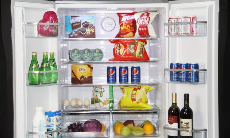 冰箱保鮮室結冰怎麼回事