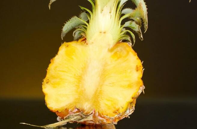 菠蘿怎麼看熟沒熟
