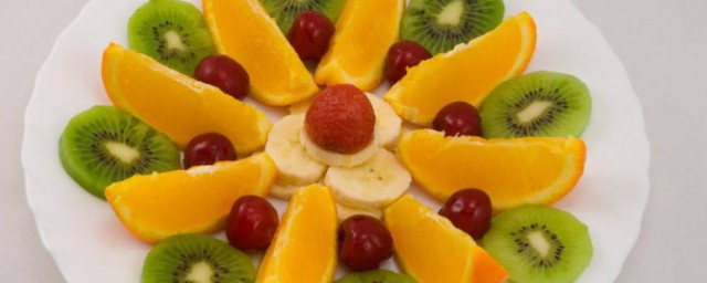 各種水果的切法技巧 各種水果的切法技巧介紹