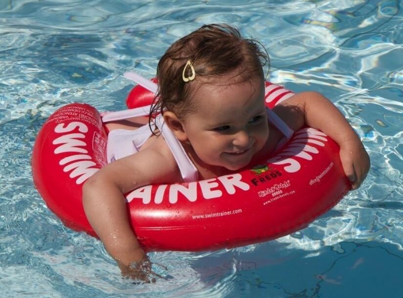 如何挑選嬰兒遊泳圈