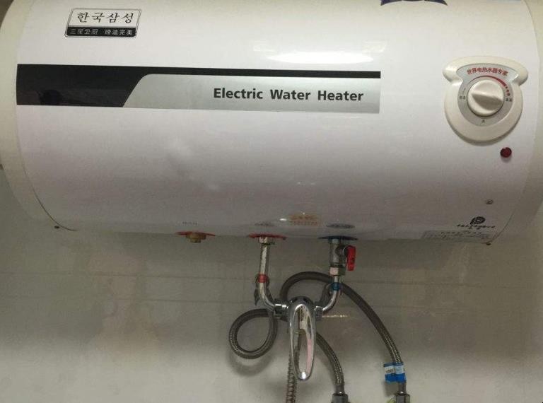 熱水器漏水是正常現象嗎