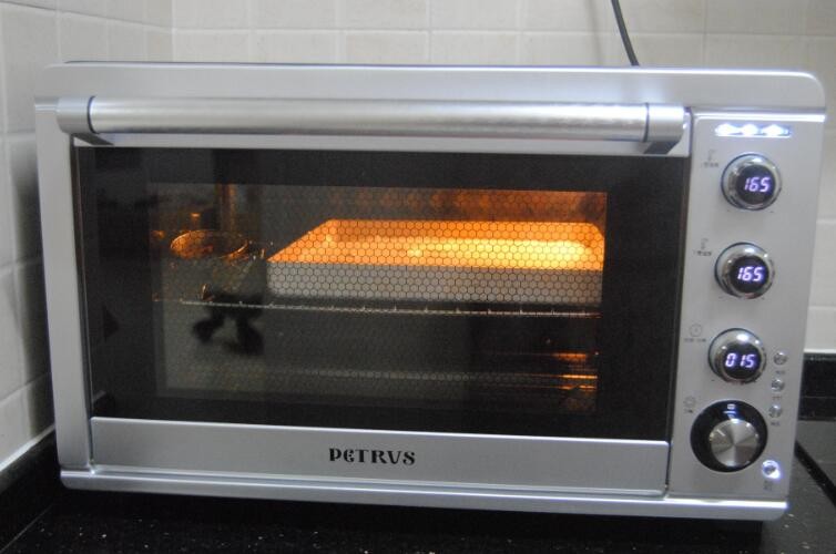 烤箱怎樣才能受熱均勻