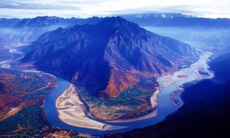 中國最長的河流是什麼