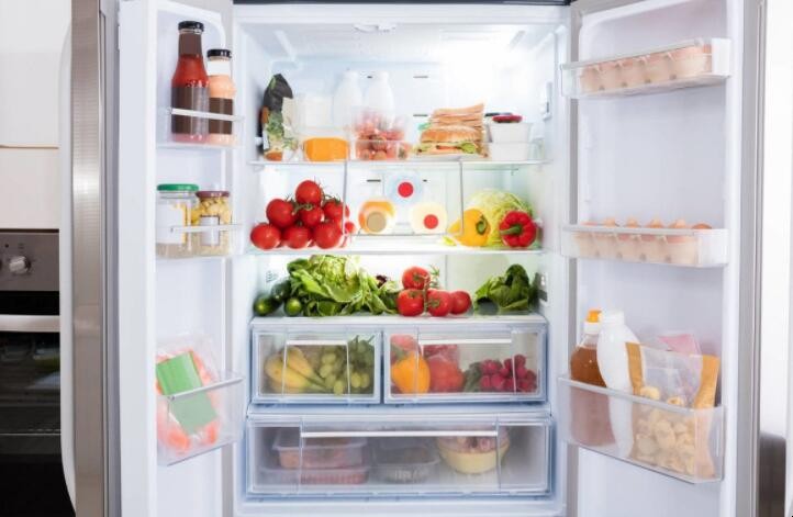 冰箱冷藏室為什麼總是有水