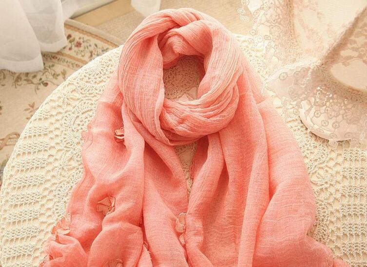 棉麻圍巾和羊絨圍巾的區別有哪些