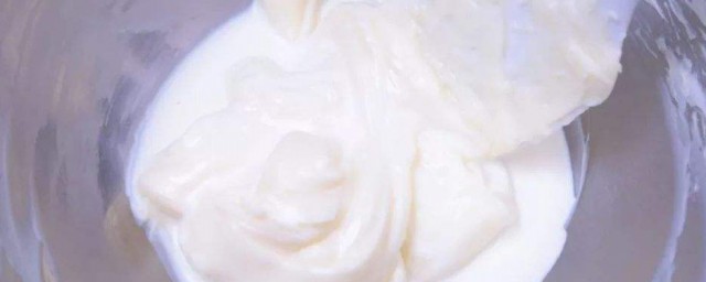 淡奶油和稀奶油的區別 淡奶油和稀奶油的區別有什麼