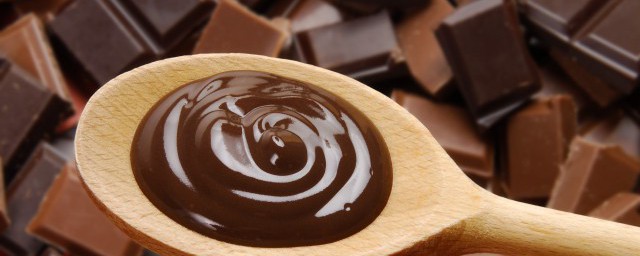 巧克力用什麼材料做的 巧克力的制作過程