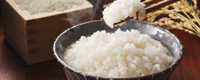米飯和雞蛋怎麼弄好吃 米飯和雞蛋怎麼做好吃