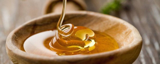 生蜂蜜怎麼熬制成為熟蜂蜜呢 生蜂蜜熬制成為熟蜂蜜的方法