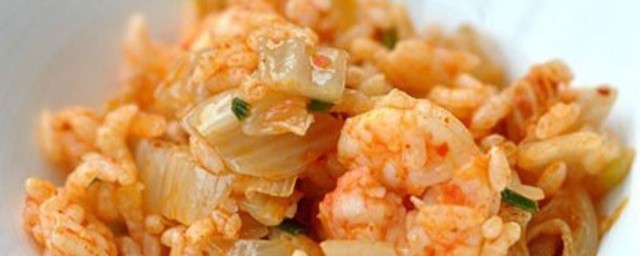 鮮蝦泡菜炒飯的做法 鮮蝦泡菜炒飯的做法分享