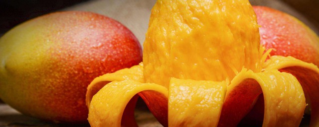 睡覺之前可以吃芒果嗎 芒果可以睡前吃嗎?