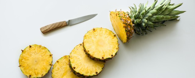切菠蘿的簡便方法 如何切菠蘿