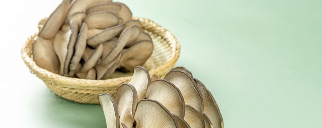 清炒蘑菇的傢常做法 清炒蘑菇怎麼做