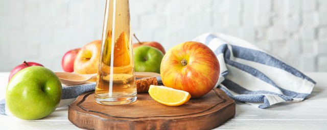 蘋果榨汁要加水嗎 蘋果榨汁要不要加水