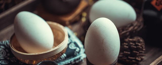 雞蛋和鵝蛋可以一起炒嗎 雞蛋和鵝蛋能一起炒嗎