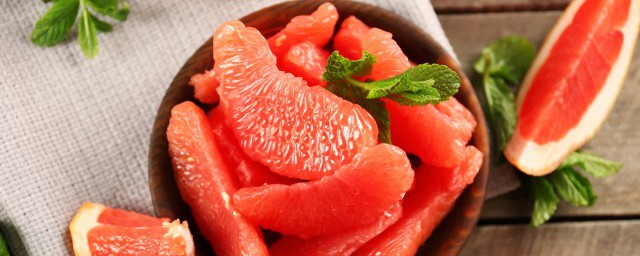 紅心柚性溫還是性涼 關於紅心柚的食物屬性介紹