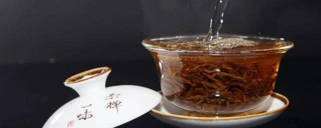 沖泡金駿眉茶葉的水溫多少適合 沖泡金駿眉茶葉的最佳水溫