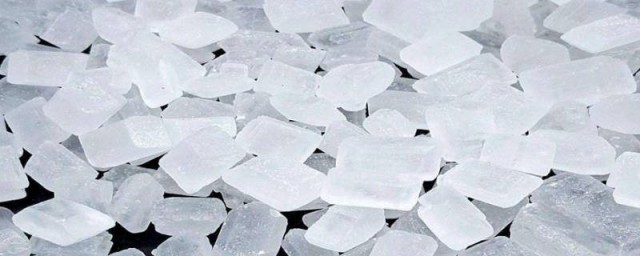 單晶體冰糖和多晶體冰糖的區別 單晶體冰糖和多晶體冰糖介紹