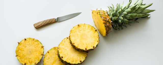 菠蘿變軟瞭還能吃嗎 菠蘿變軟瞭還可以吃嗎