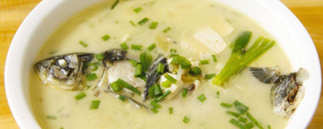 清燉草魚湯的做法傢常 怎樣做清燉草魚湯