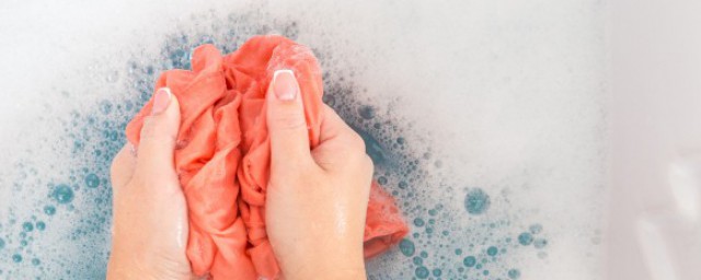 洗衣粉和洗衣液的功能大PK 洗衣粉和洗衣液的功能區別